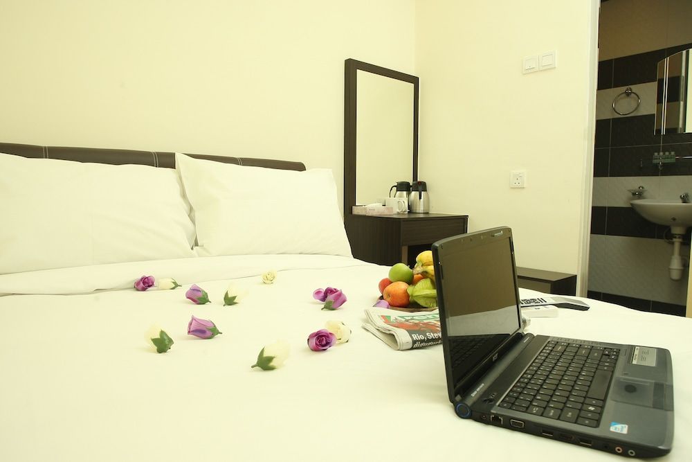 T Hotel Johor Bahru Superior Queen Room, No Window