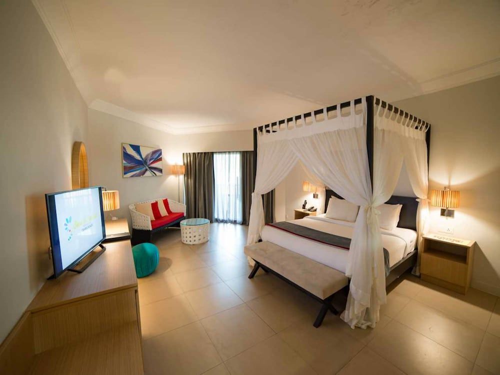 Sand & Sandals Desaru Beach Resort & Spa Deluxe Room, Garden View 2