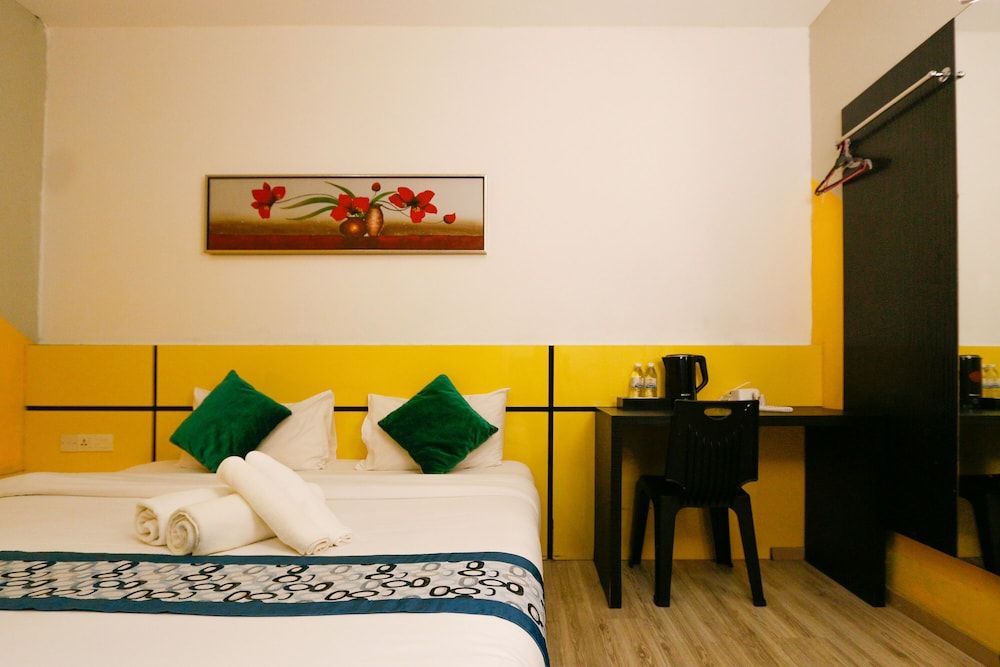 Golden Roof Hotel Sunway Ipoh Standard King 3