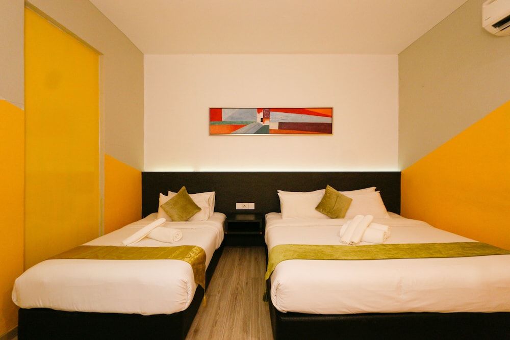 Deluxe Suite