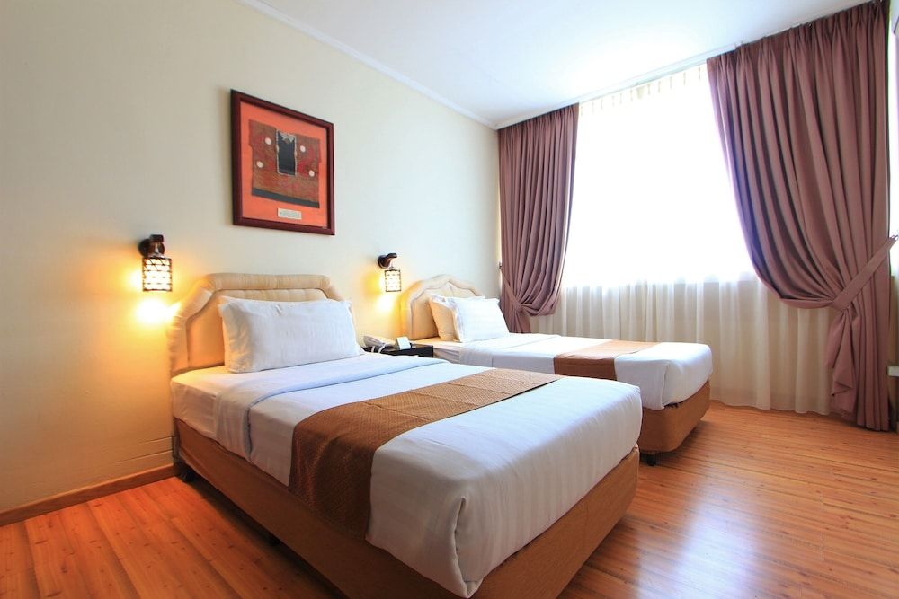 Telang Usan Hotel Standard Twin Room, 2 Twin Beds 4