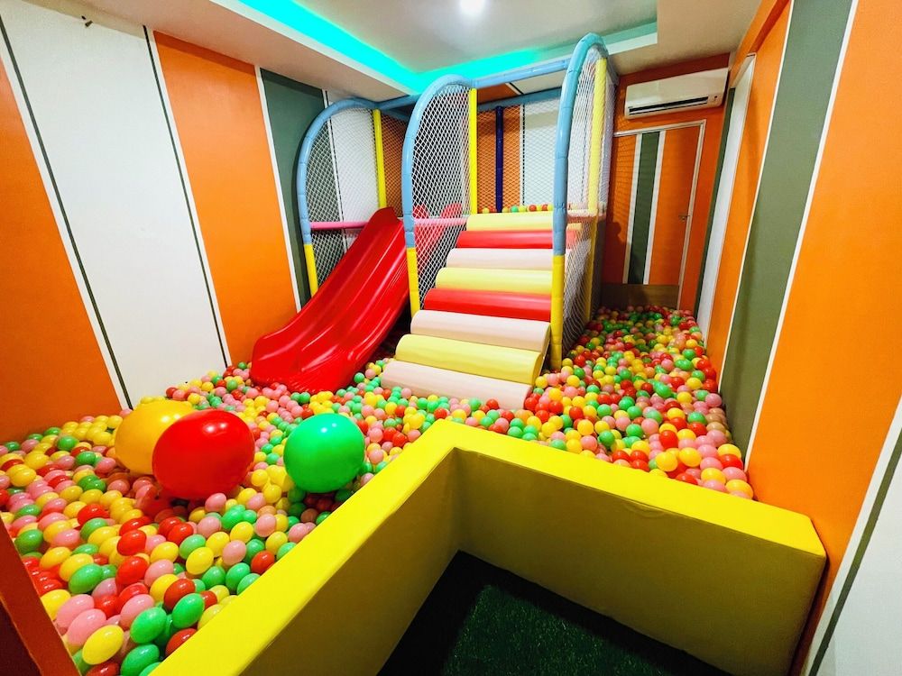 Childrens Theme Room