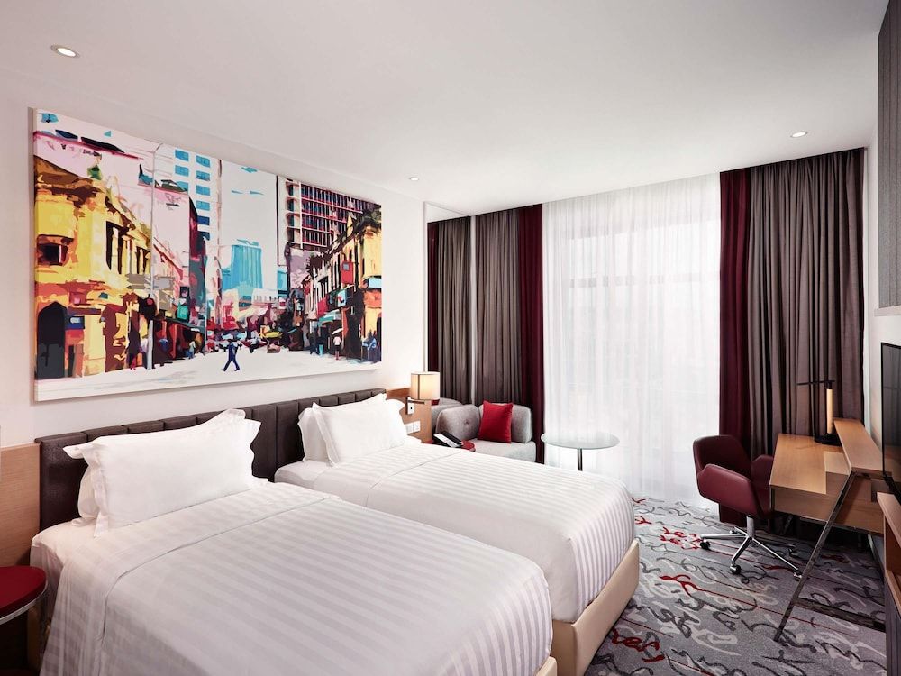 Mercure Kuala Lumpur Shaw Parade Classic Room, 2 Twin Beds 2