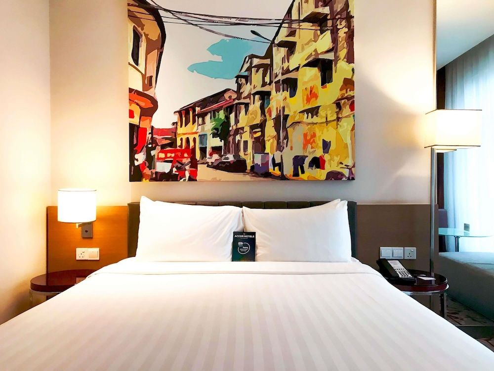 Superior Room, 1 Queen Bed (Classic)