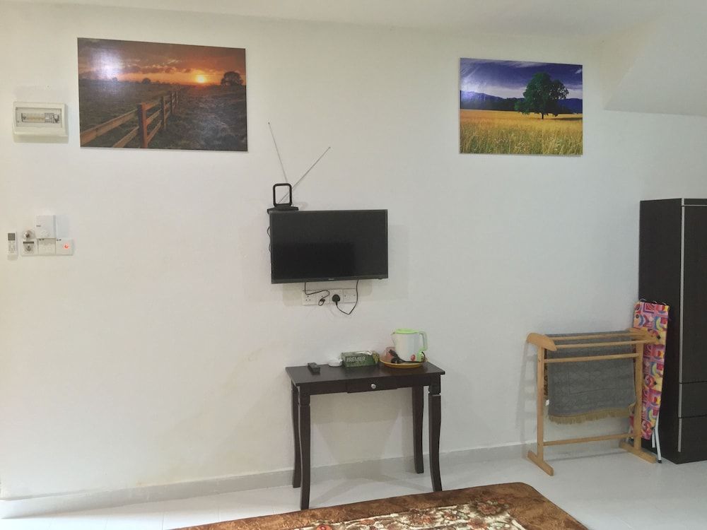 undefined Wave Langkawi Inn 9