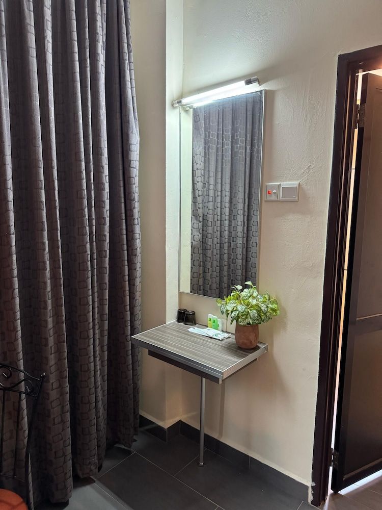 K Garden Hotel Bagan Serai Superior King Room 6