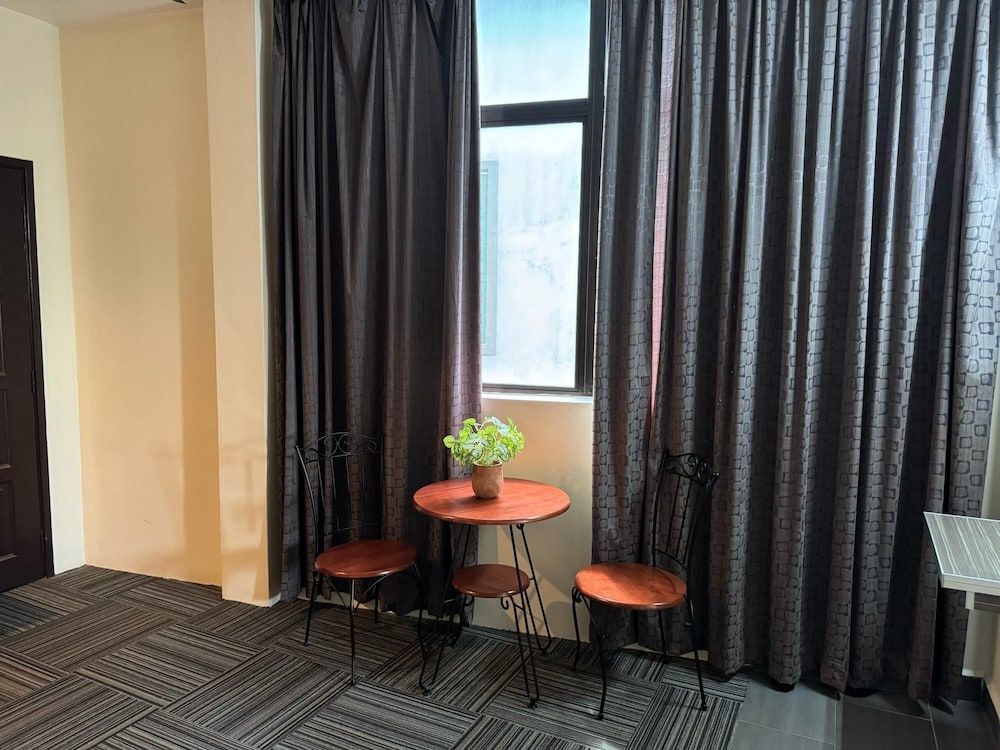 K Garden Hotel Bagan Serai Superior King Room 7