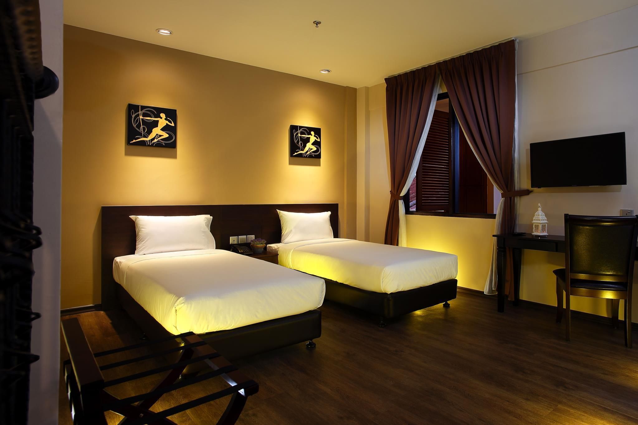 Raffles Family Suite