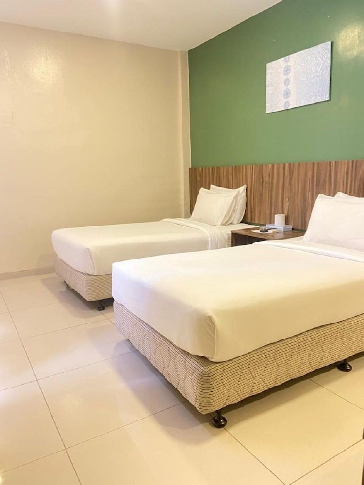 Hotel Jelai Raub Twin Sharing Room