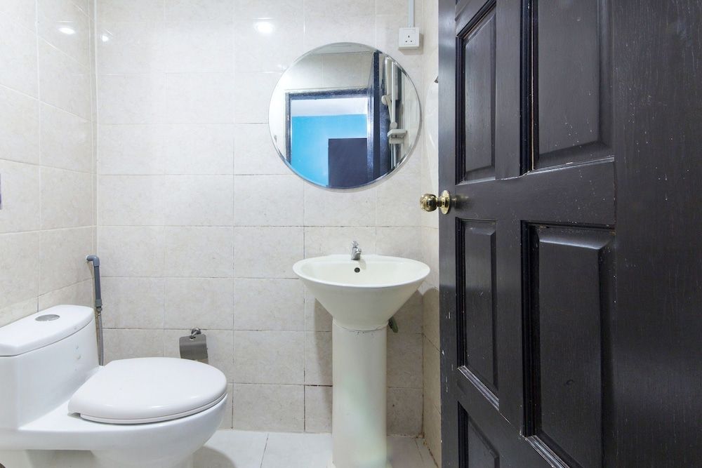 Hotel Grand Mutiara Deluxe Room 6