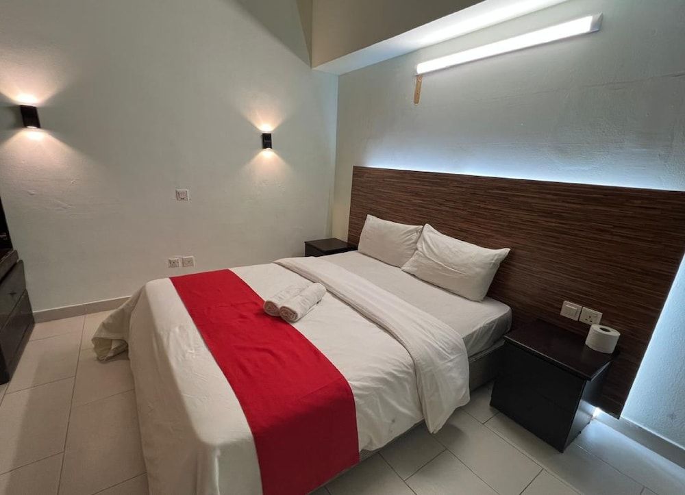 Hotel Grand Mutiara Deluxe Room 4