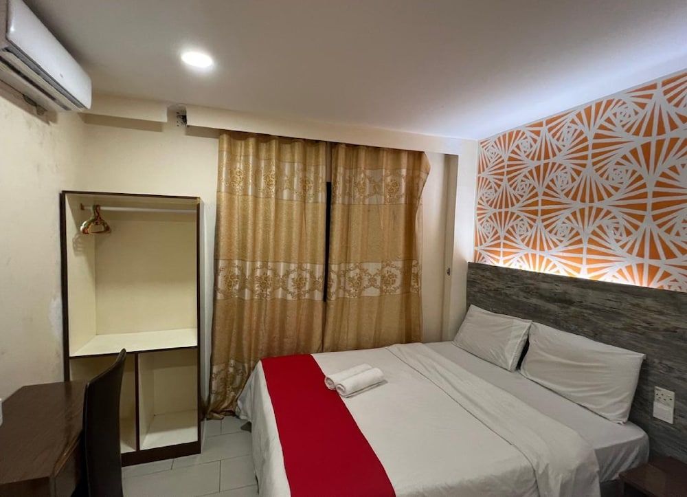 Hotel Grand Mutiara Deluxe Room 2