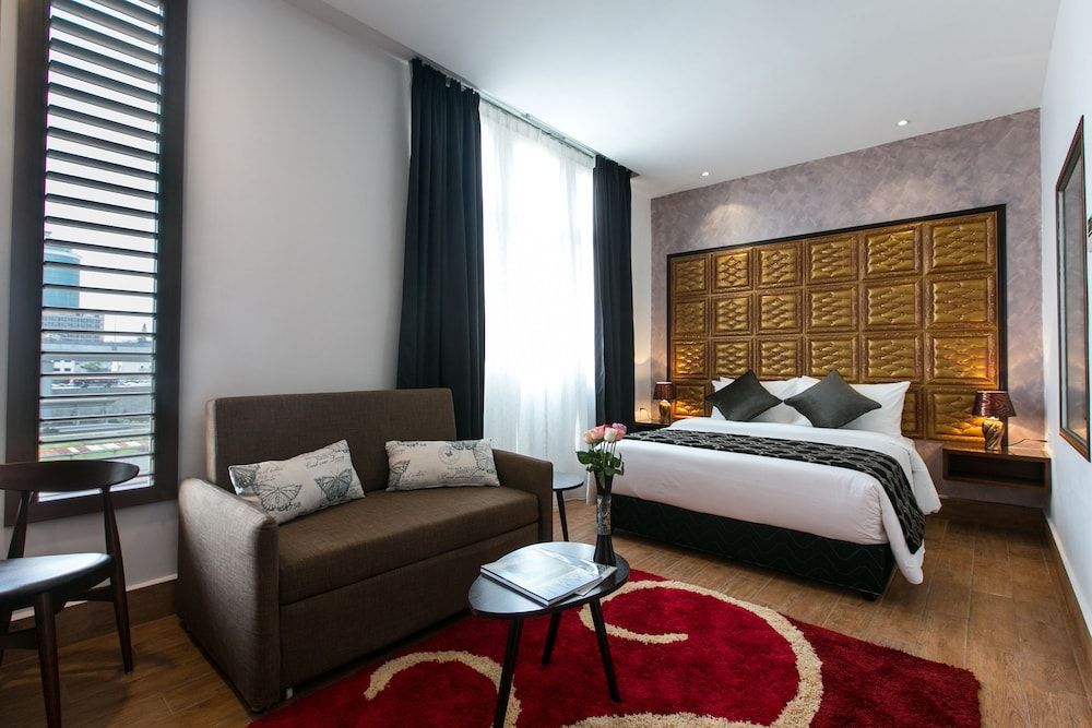 undefined Belllo Hotel JB Central 7