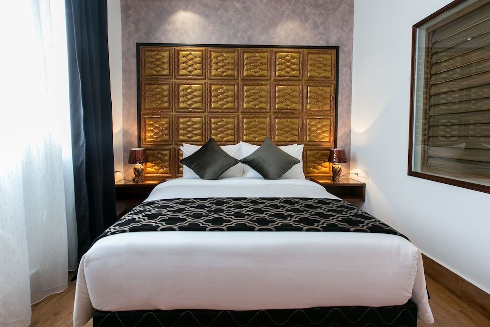 undefined Belllo Hotel JB Central 4