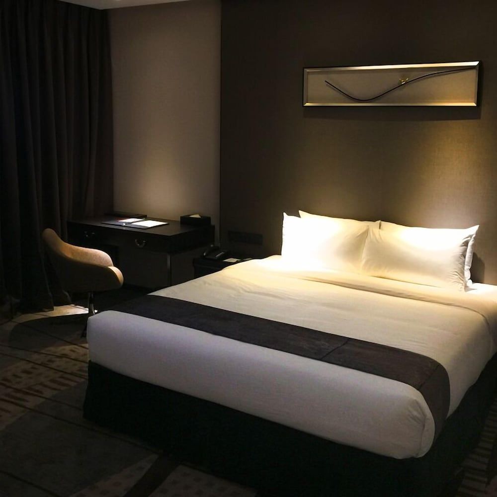 Geno Hotel Junior Suite 3