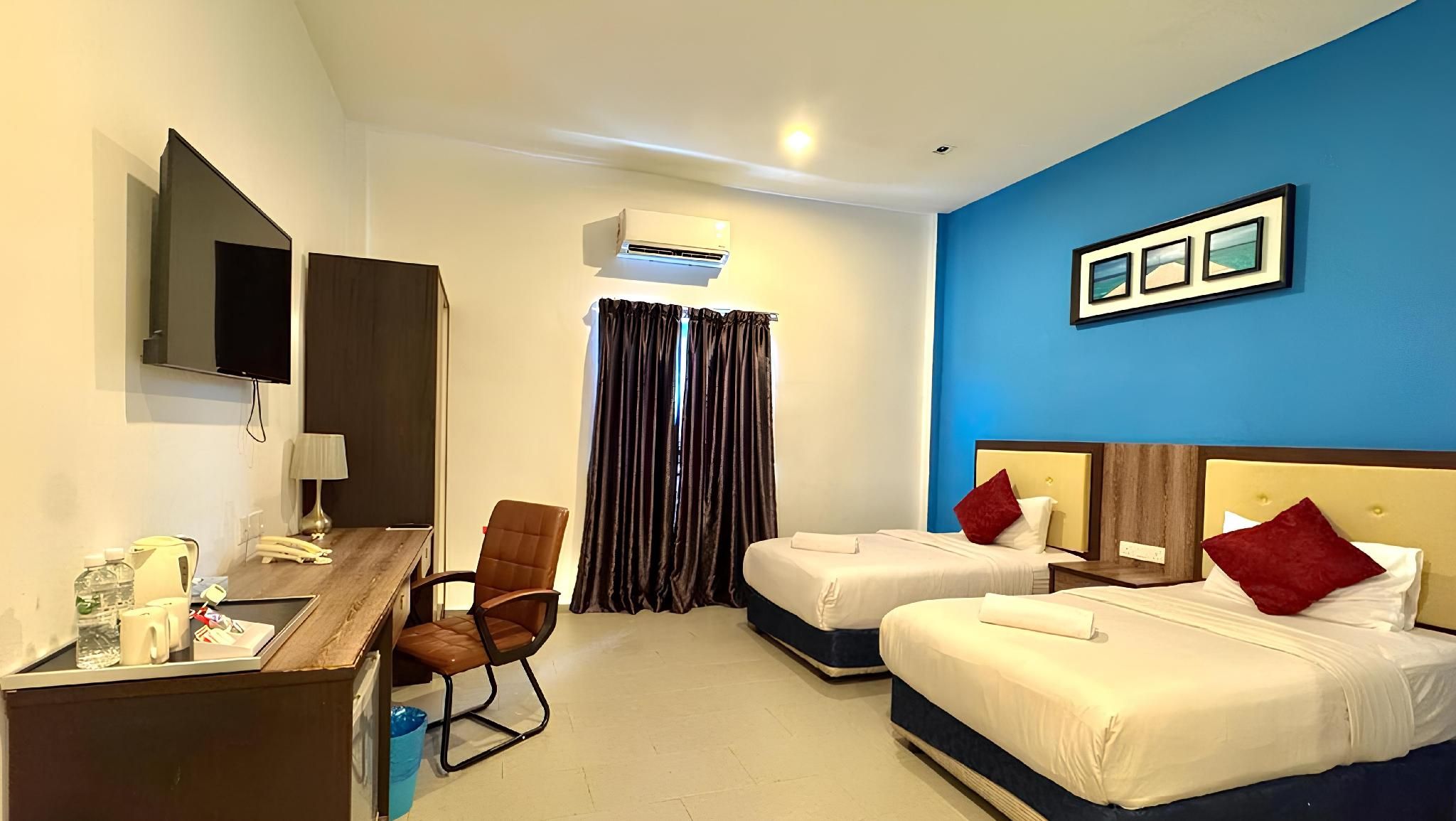 undefined Royal Agate Beach Resort 8