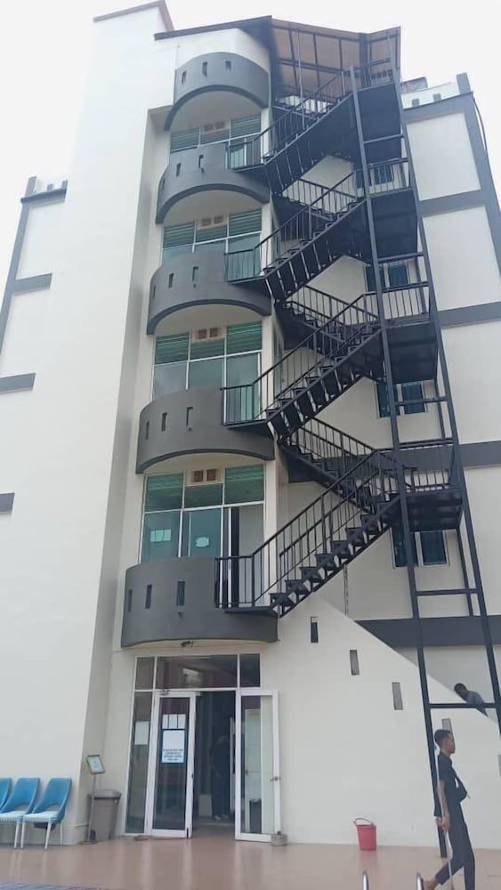 undefined Royal Agate Beach Resort 8