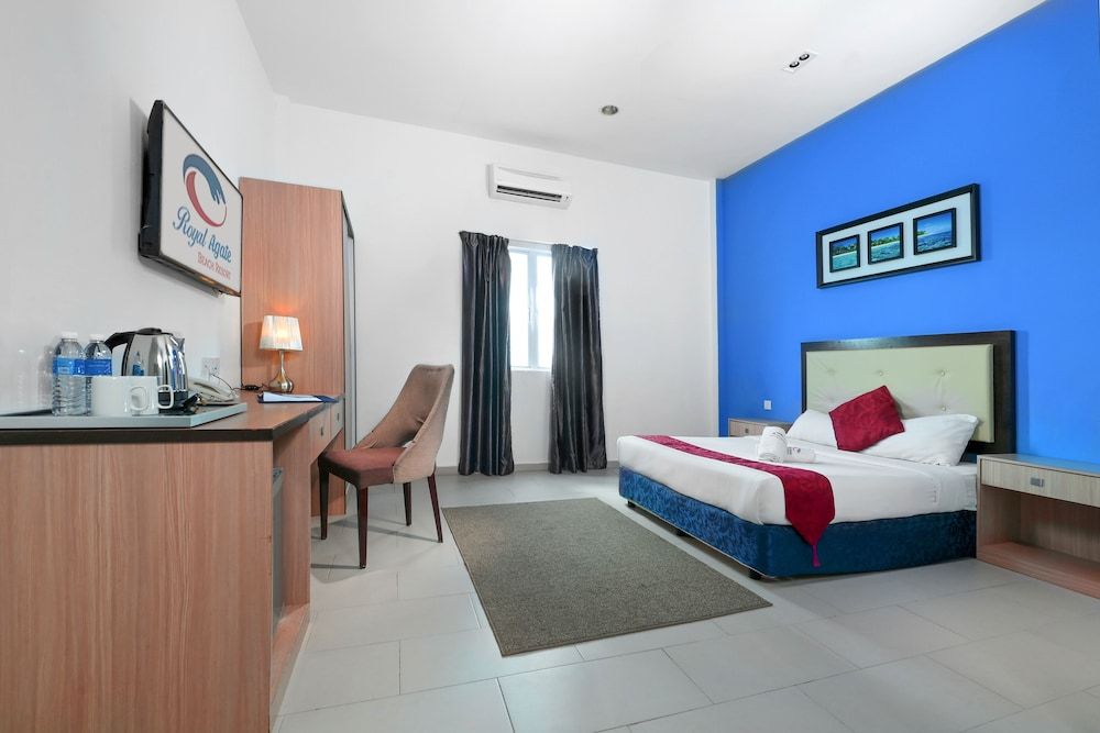 undefined Royal Agate Beach Resort 2
