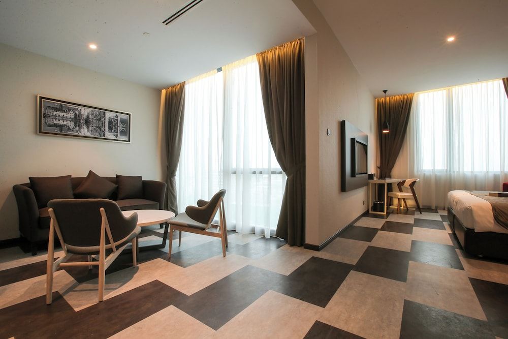 Iconic Hotel Penang Studio 8