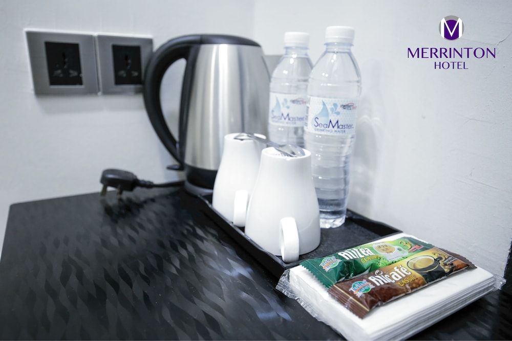 Merrinton Hotel Standard Queen 7