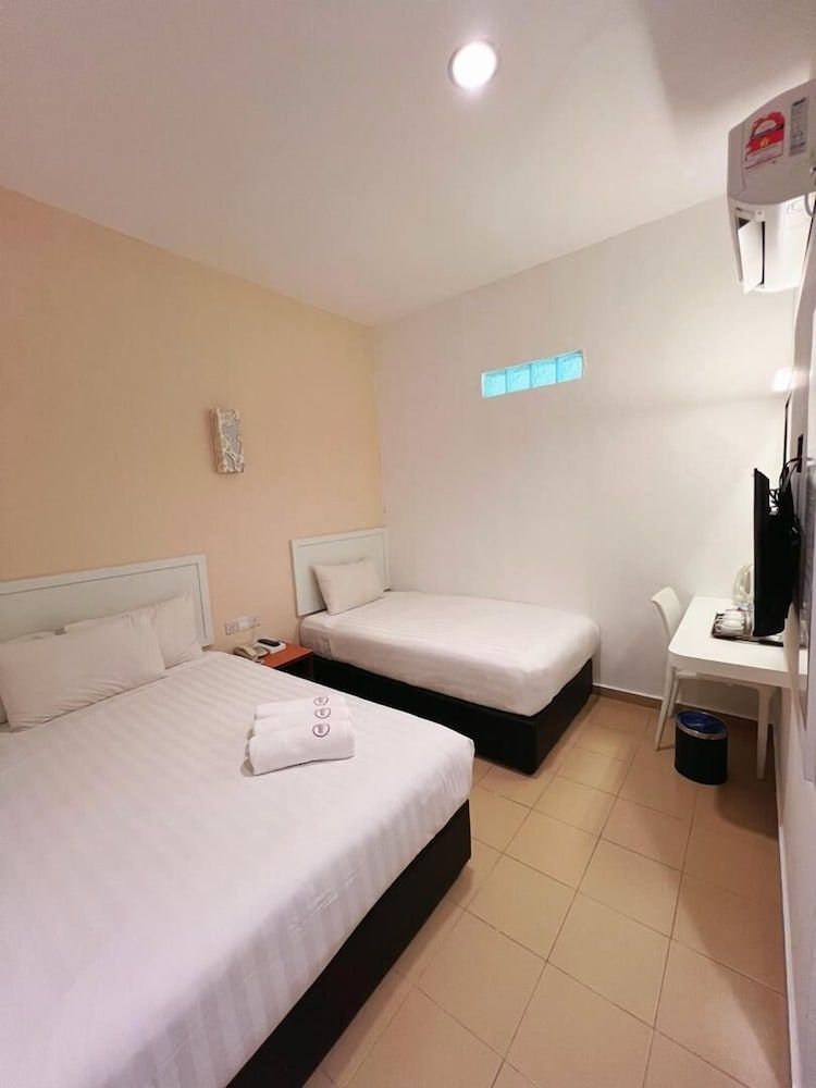 My Hotel Bukit Mertajam Triple Room, No Windows