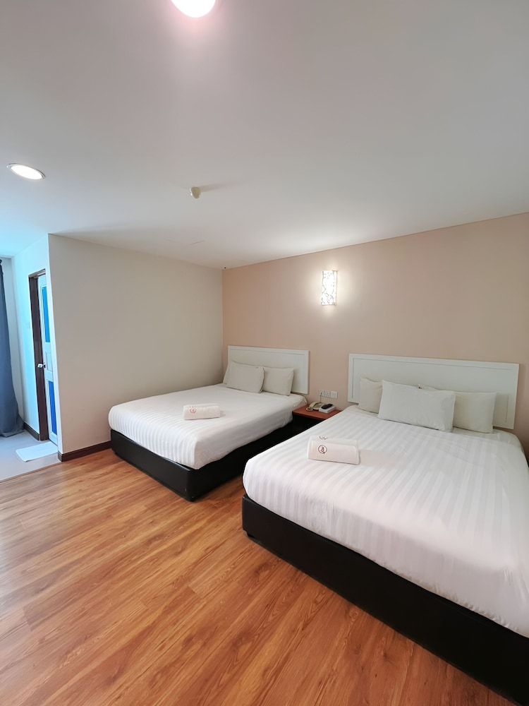My Hotel Bukit Mertajam Deluxe Room, 2 Queen Beds 3