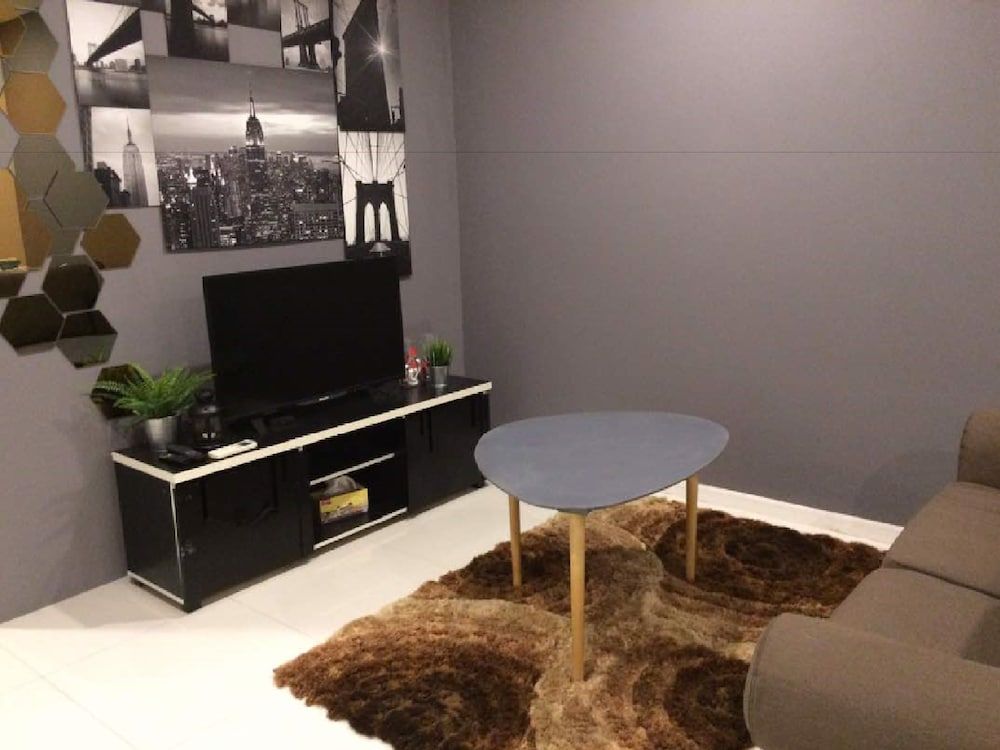 Summer Suites Vacation Home Family Double or Twin Room, 2 Bedrooms, 2 Bathrooms 6