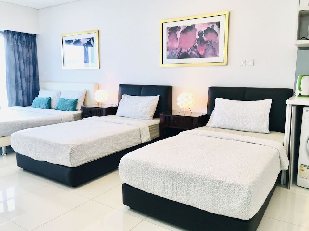 undefined Summer Suites Vacation Home 3