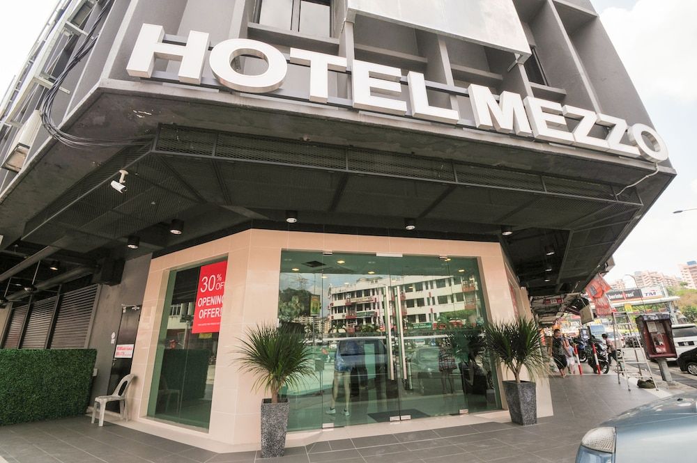 undefined Hotel Mezzo 3