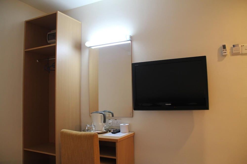 undefined Hotel New Winner 8