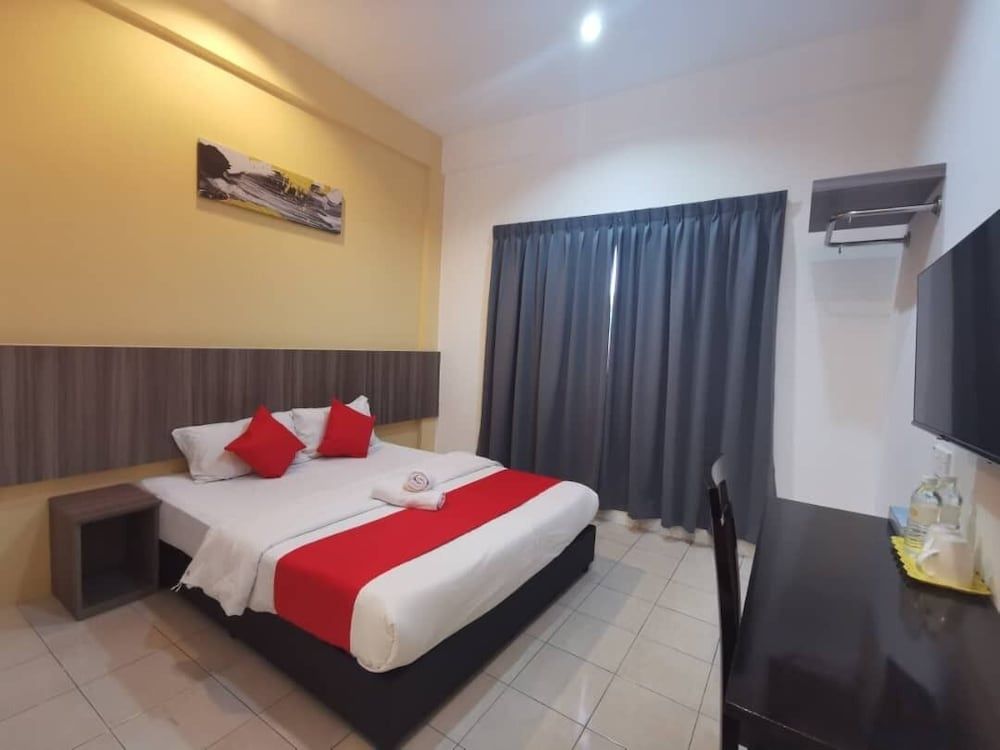 Hotel Ideal Senawang Deluxe Double Room 2