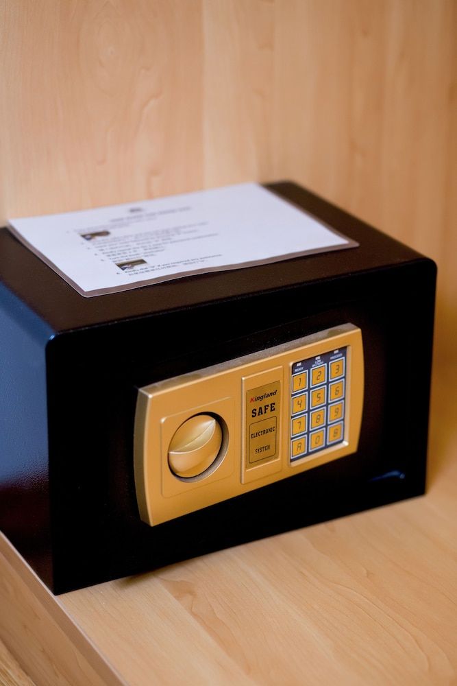 Summer Tree Hotel Penang Family Room, 2 Bedrooms, Connecting Rooms, City View 10