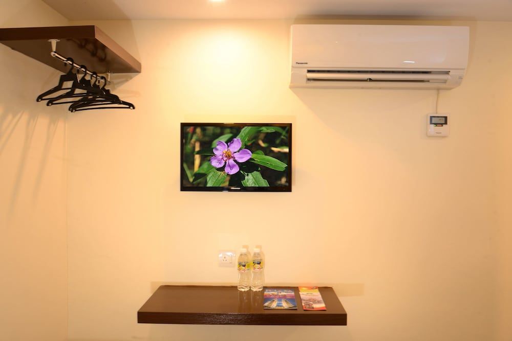 Season Inn Langkawi Basic Double Room 7