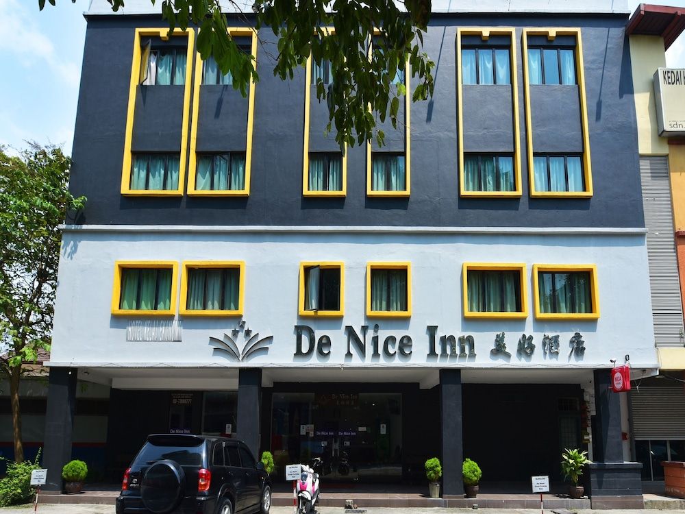 undefined OYO 91105 D Nice Inn Hotel
