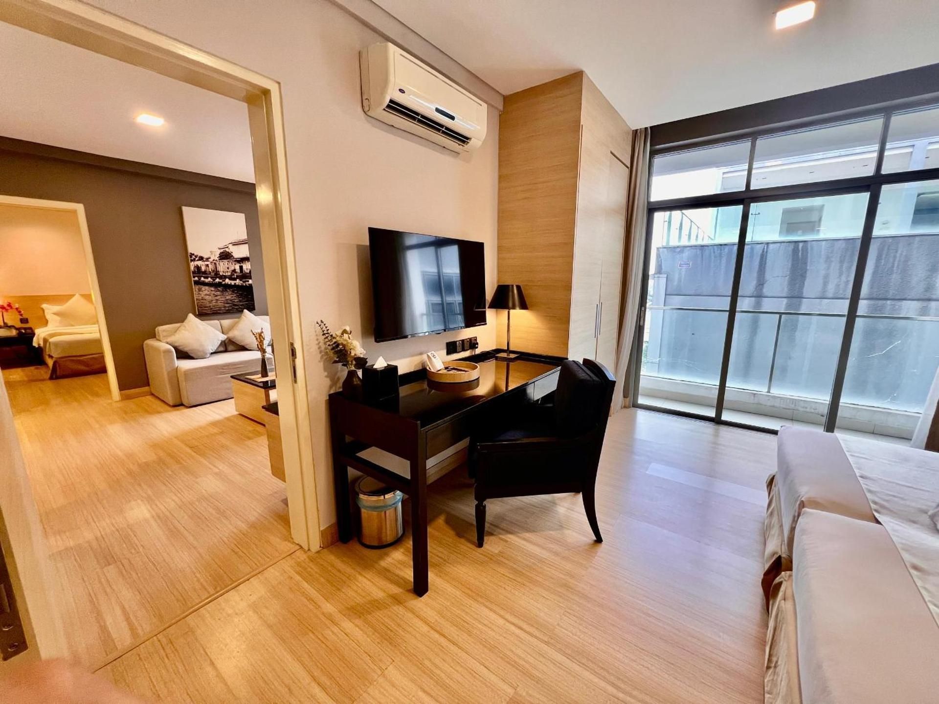 Family Suites (Connecting Room)