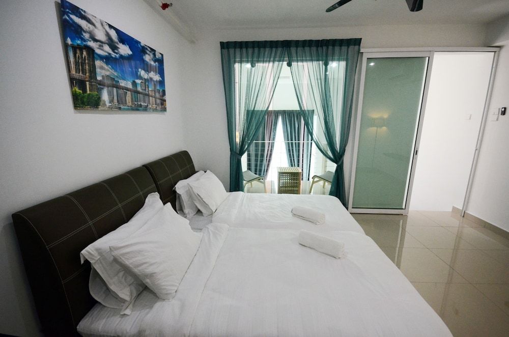 undefined S-Suites at Scott Garden 9