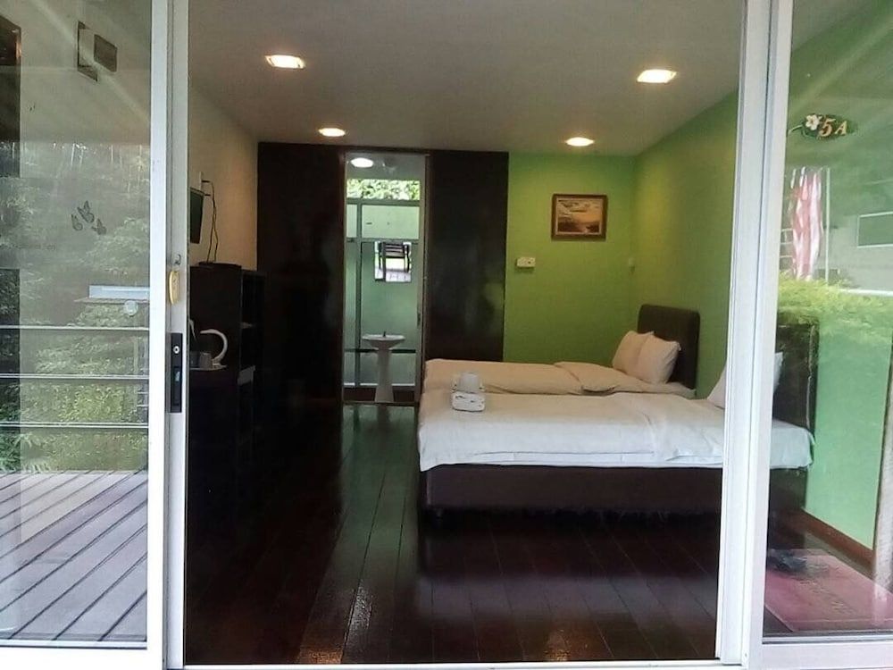 J Residence Superior Triple room 8