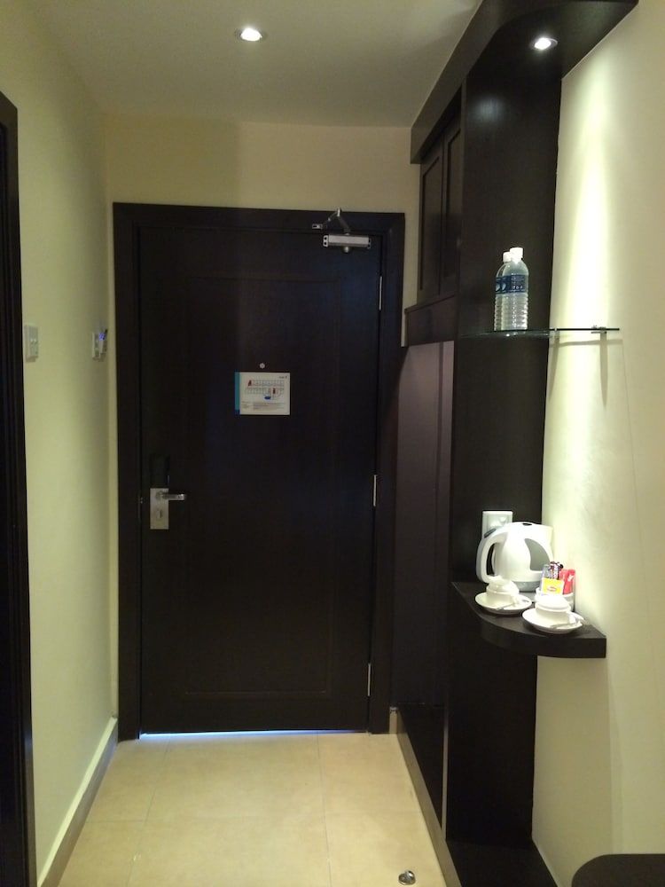 Paradise Spa Hotel Deluxe Twin Room 6