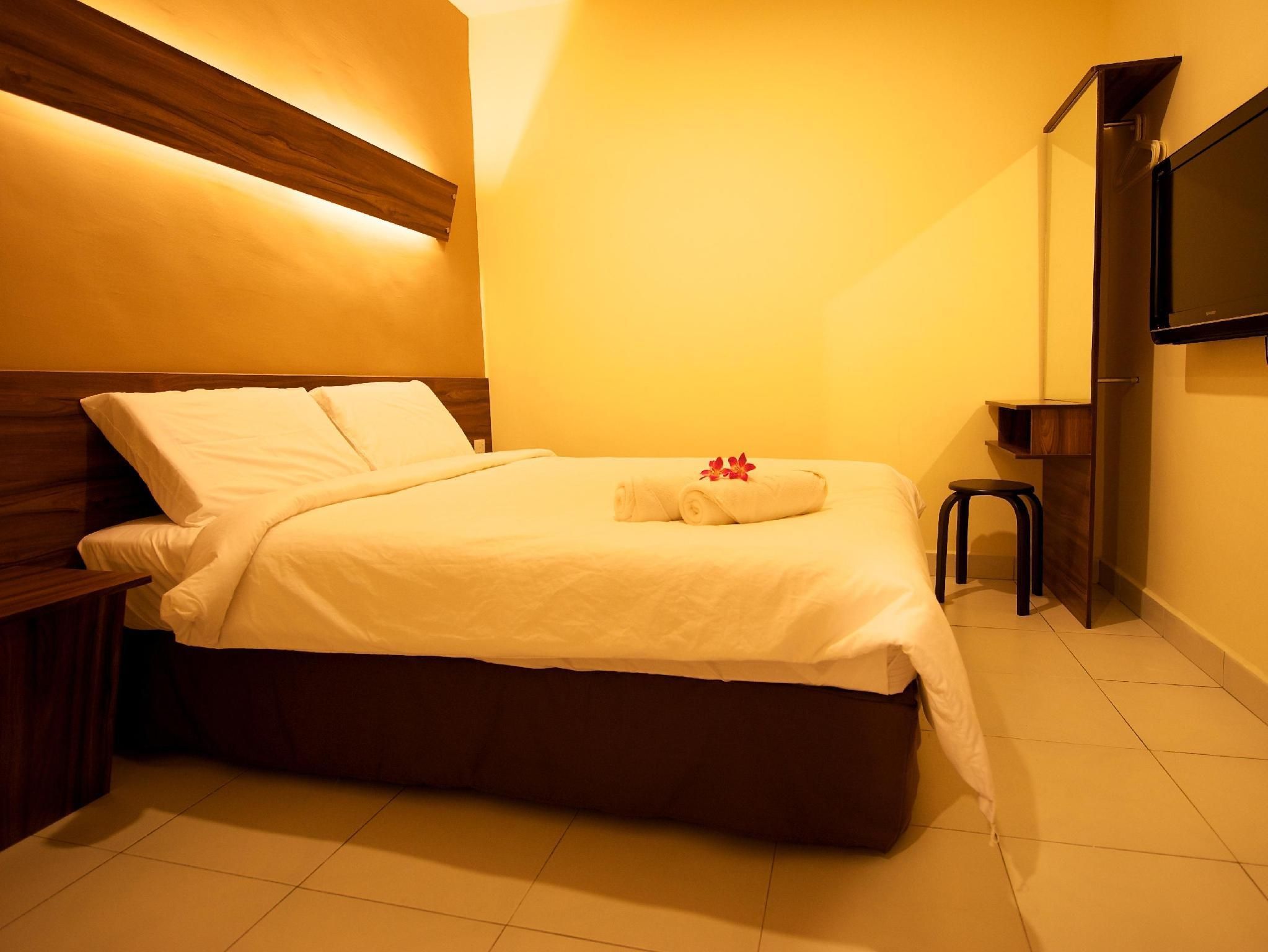 De Botani Hotel Standard Room No Window (Twin/Double)