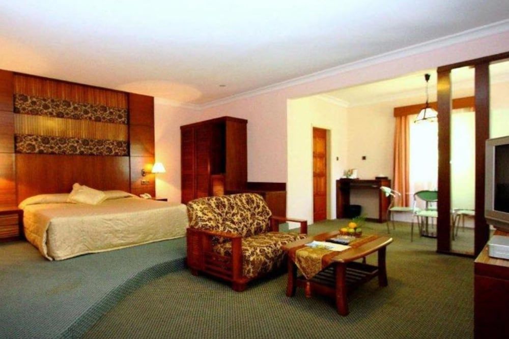 Rompin Beach Resorts Chalet, Sea View 3