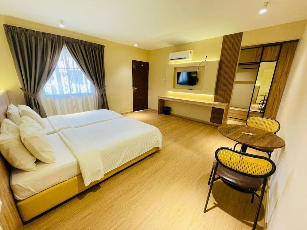 Rompin Beach Resorts