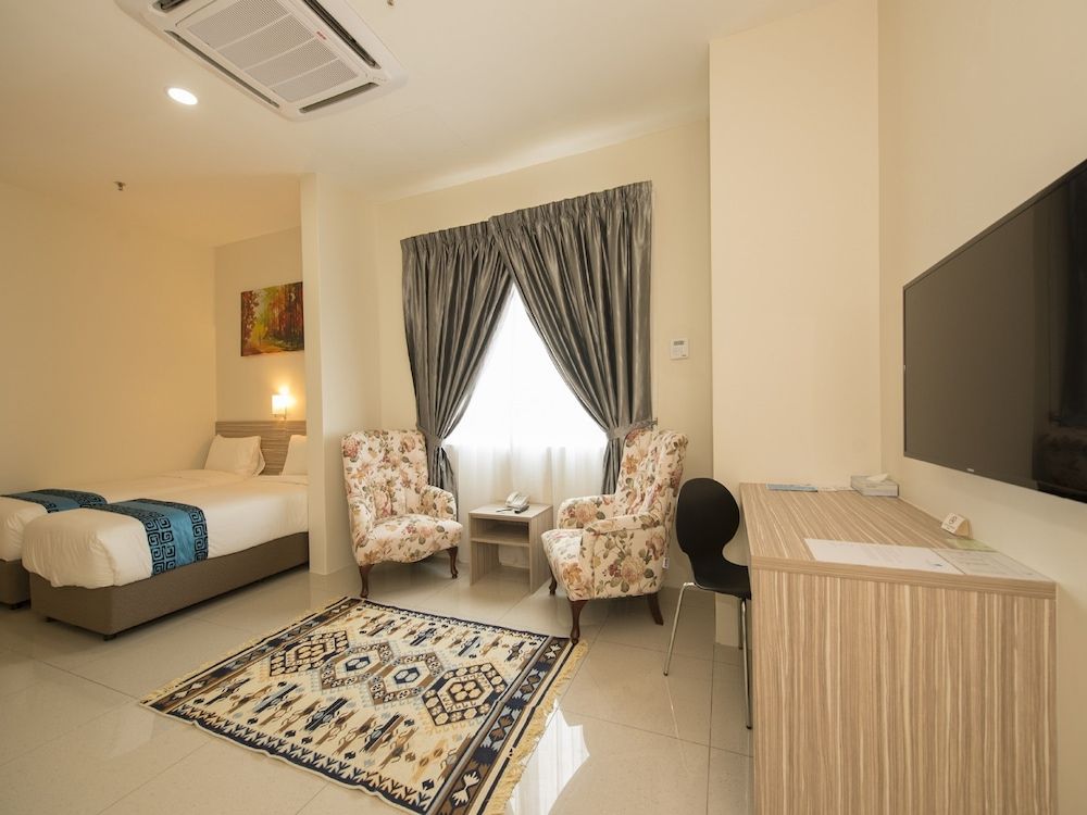 Deluxe Quadruple Room
