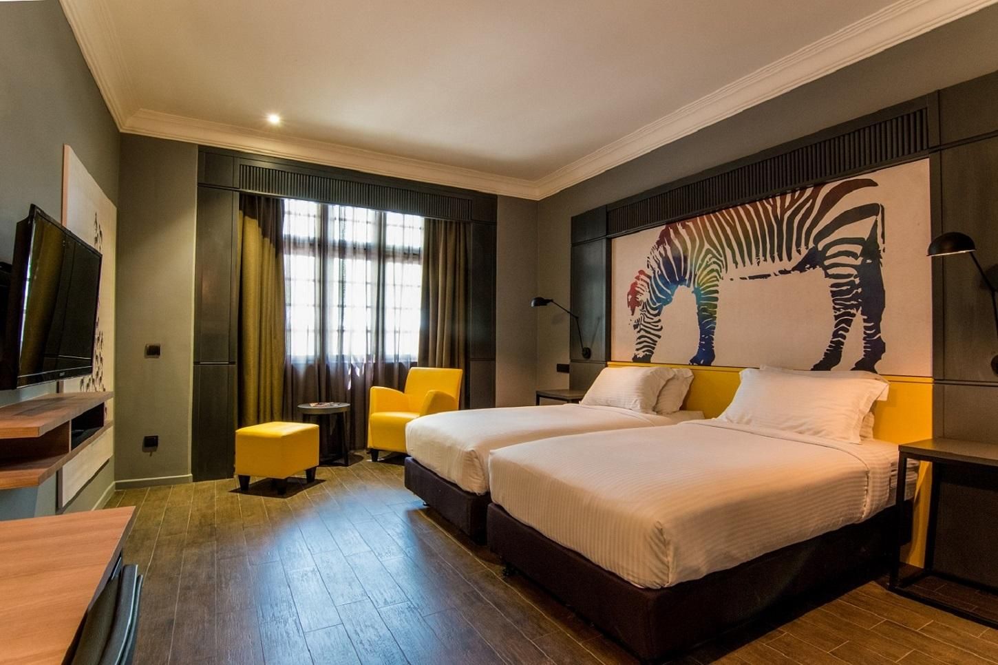 Deluxe - Newly Renovated