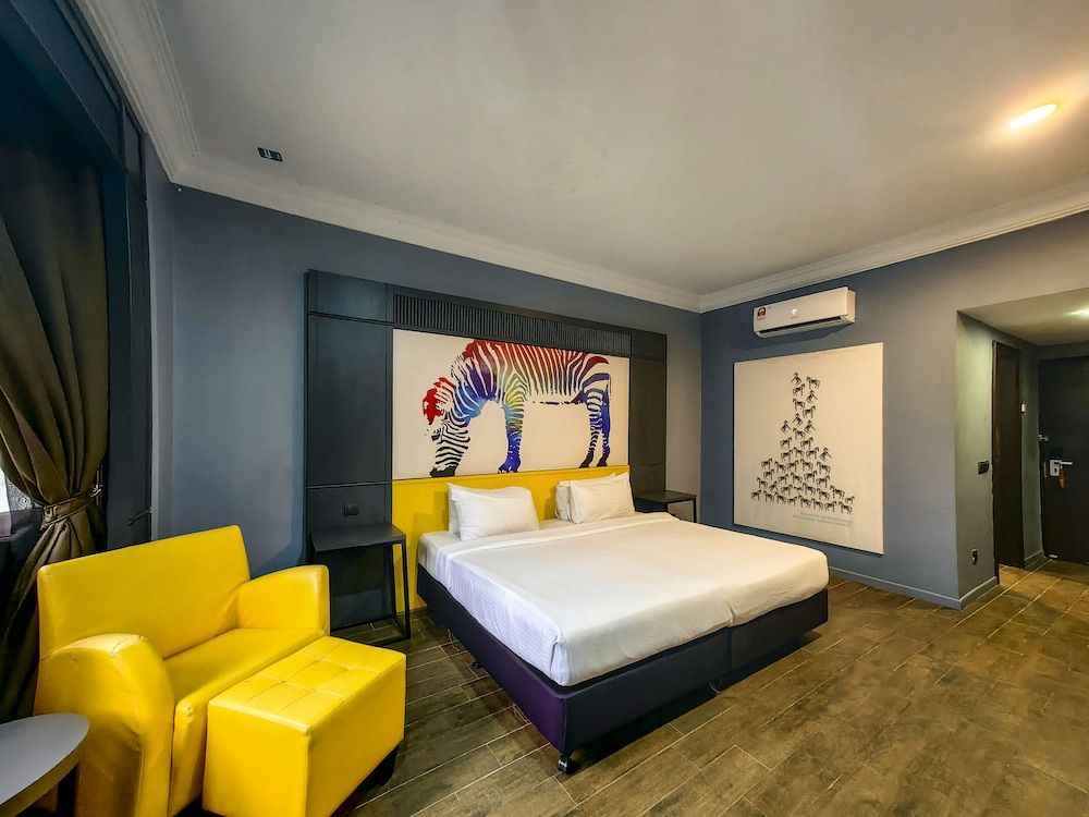 Deluxe Room, 1 Queen Bed