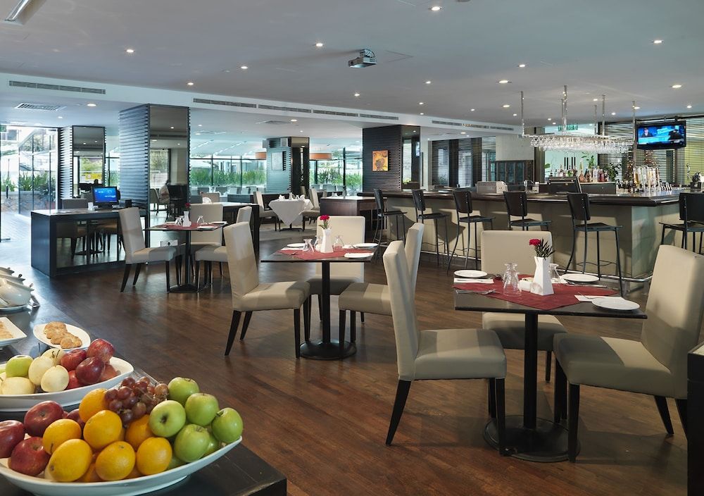 undefined MiCasa All Suite Hotel 10