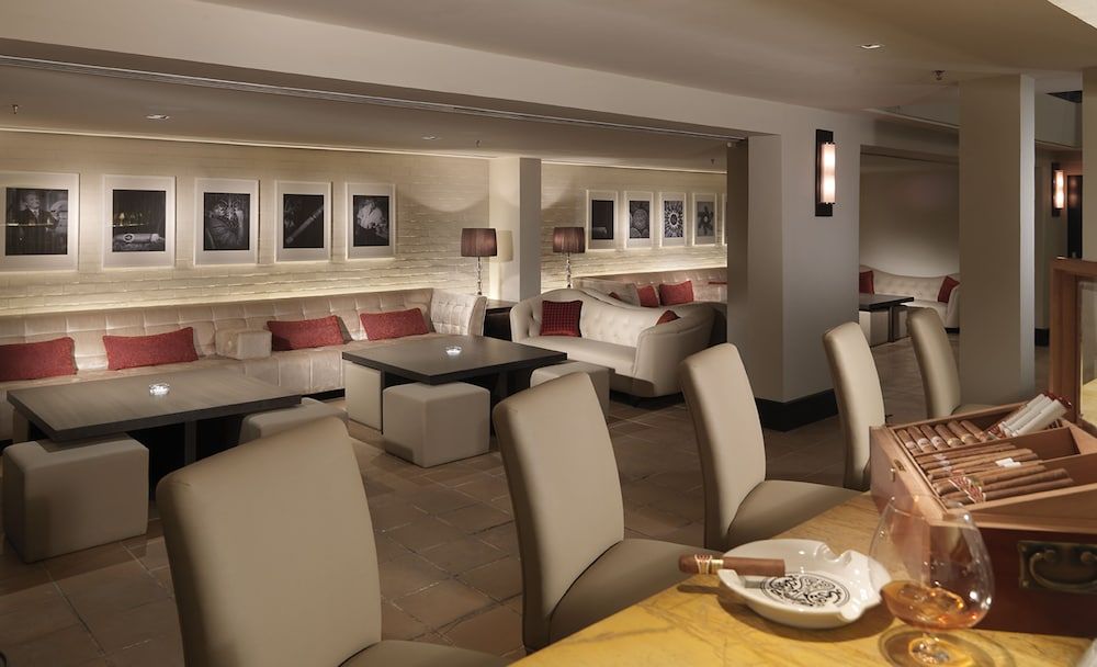 undefined MiCasa All Suite Hotel 8