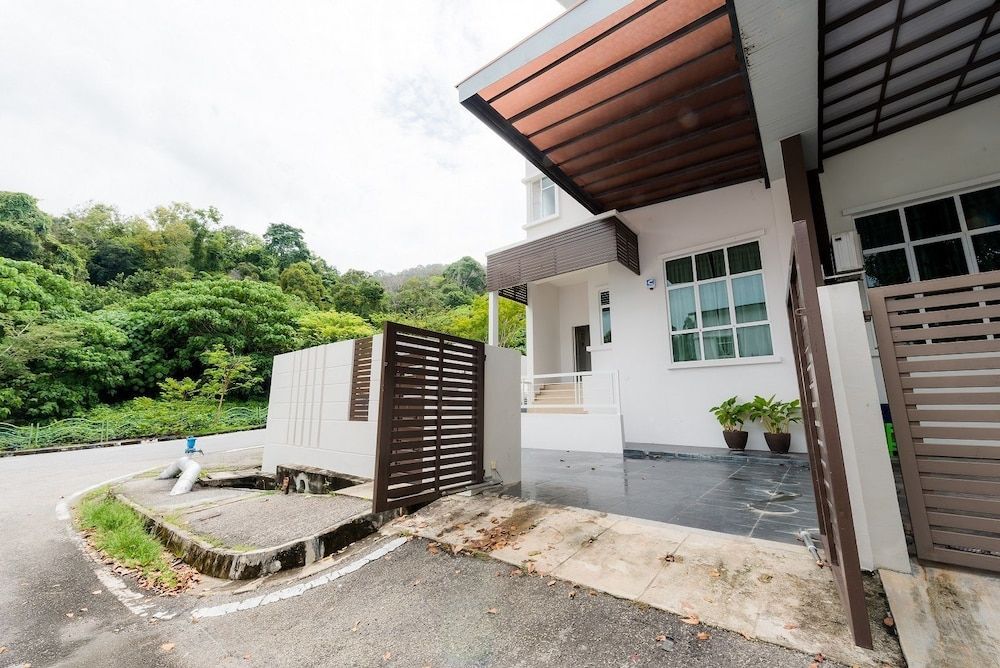 undefined New Corner Shamrock Beach Villas Seaview 4