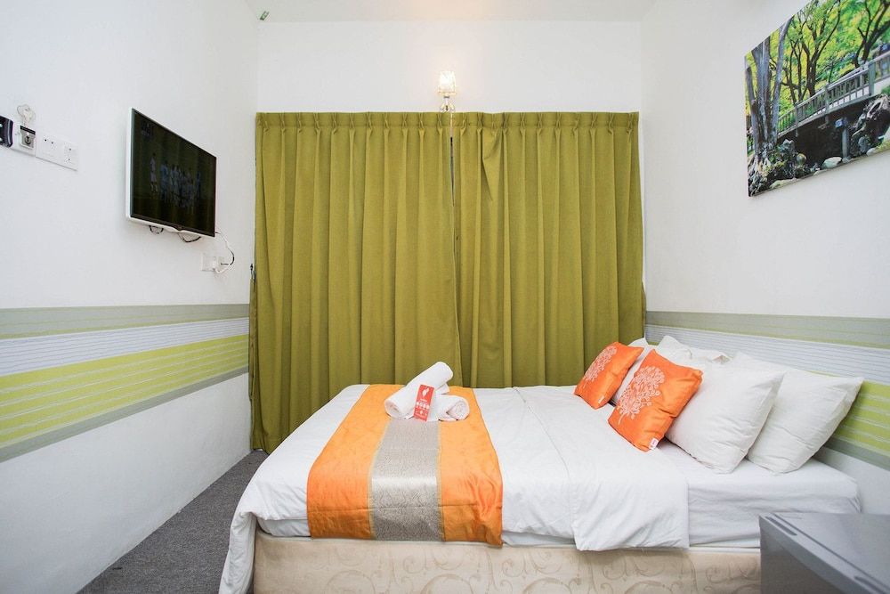 undefined Olive Hotel 8