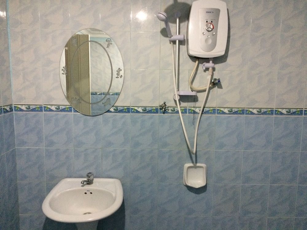 undefined Desa Motel 10