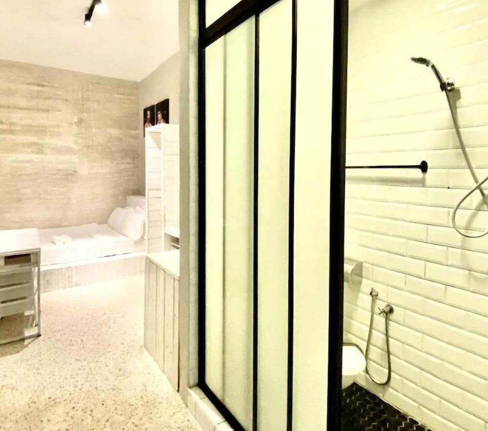 Kim Haus Loft Deluxe Loft 6